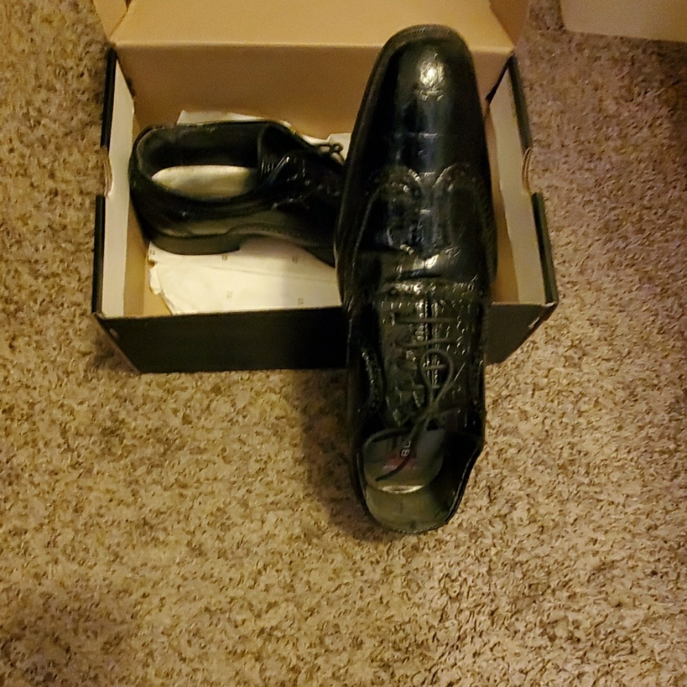 Men's Bolano shoes size 12
